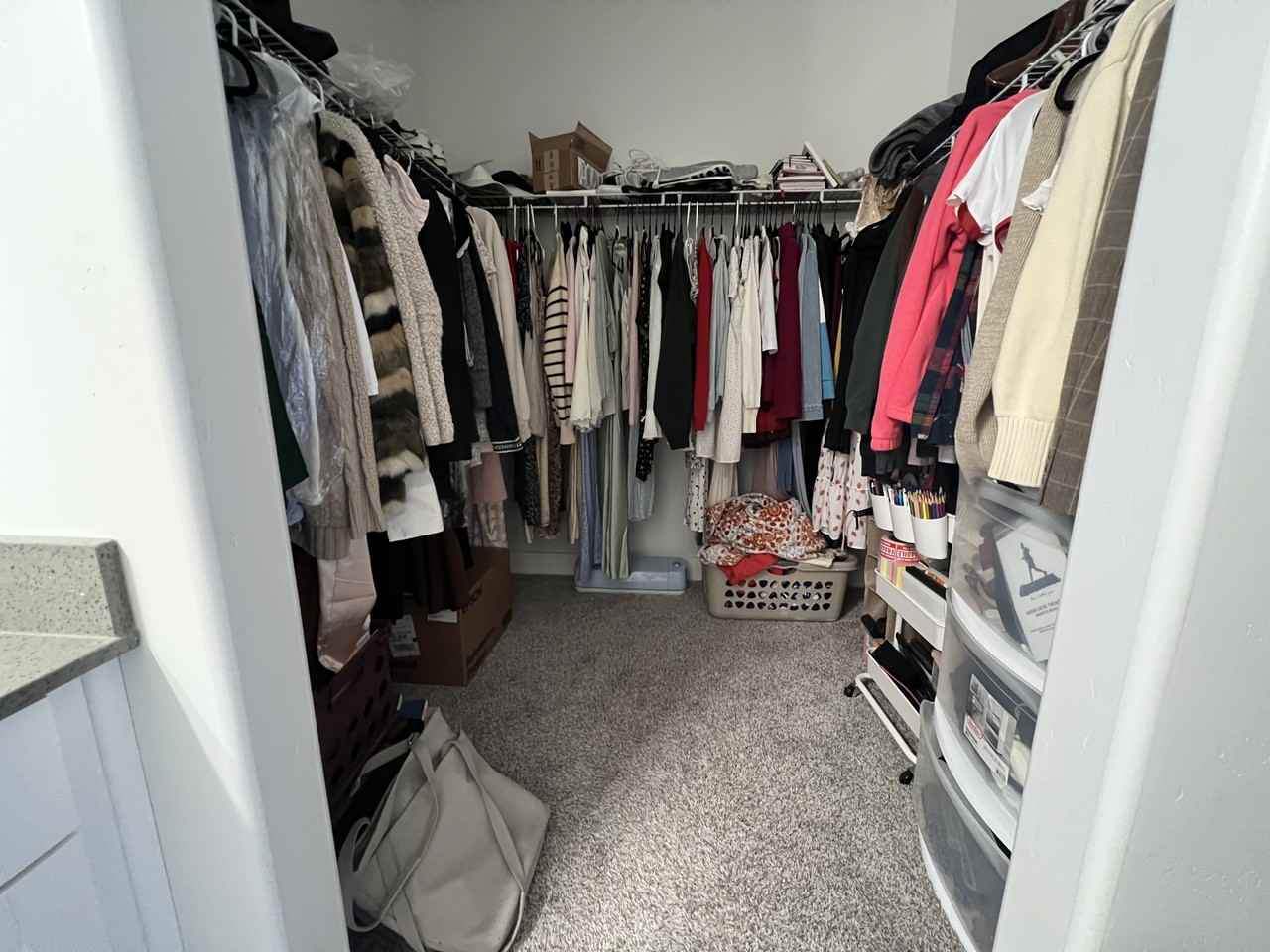 1423 Nw #304 - Photo 4 of 34