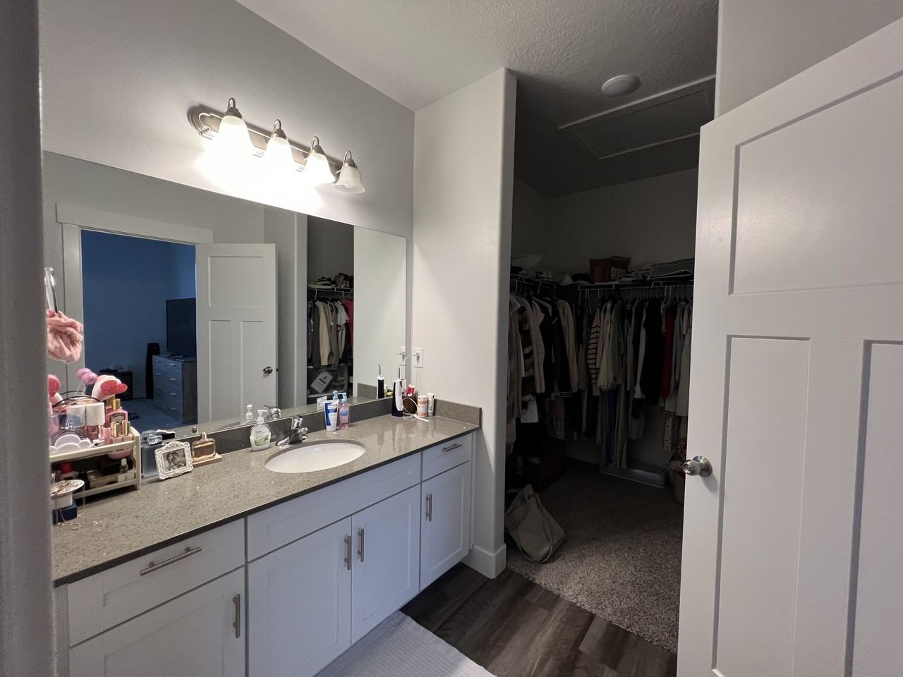 1423 Nw #304 - Photo 7 of 34