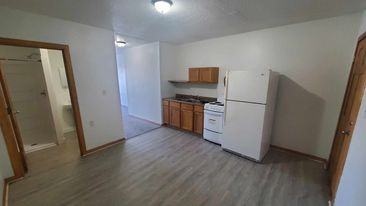 170 N Main St #1 - Photo 6 of 14