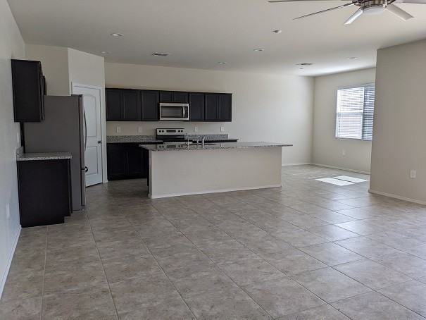 36595 W Santa Barbara Ave #1 - Photo 4 of 10