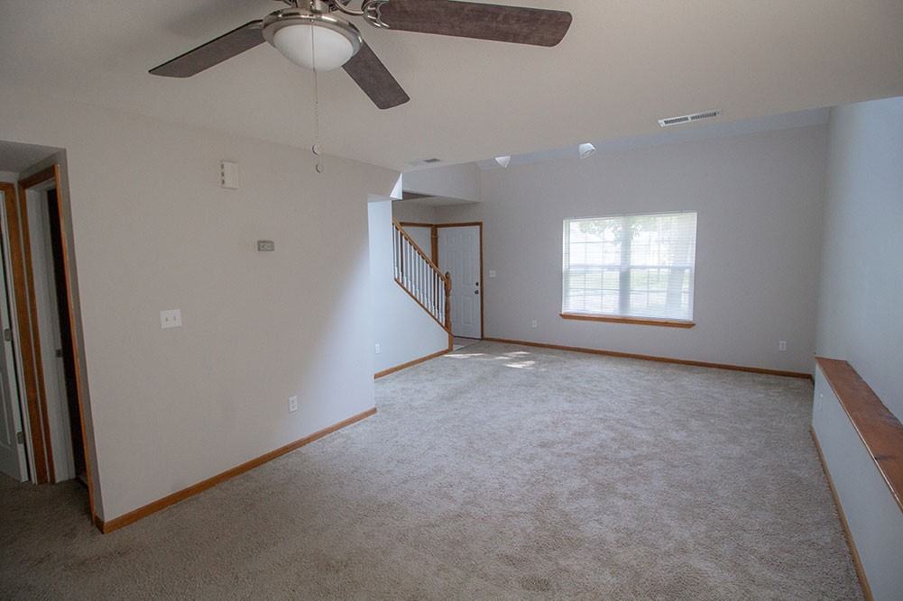 1321 Godas Dr #1321 - Photo 4 of 28