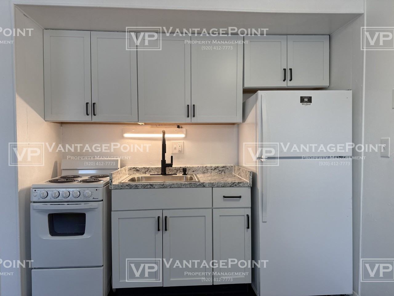 3299 W 4th St #22 - Photo 5 of 11