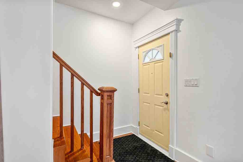 23 O'Meara Street - Photo 4 of 34