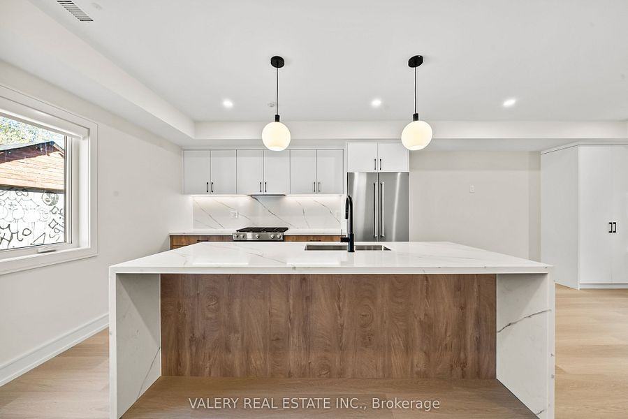 84 Argyle Street - Photo 7 of 22