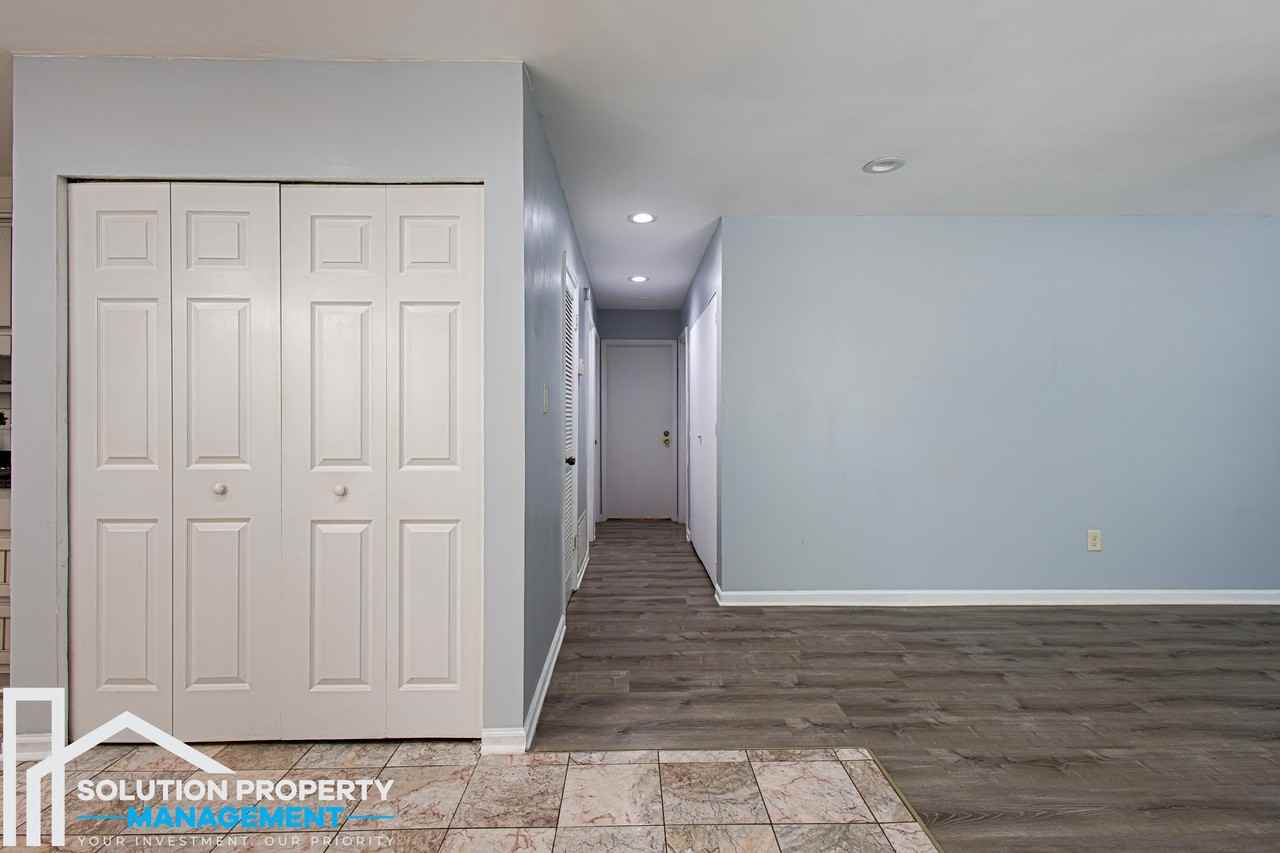 4758 Pebble Trce #1 - Photo 5 of 24