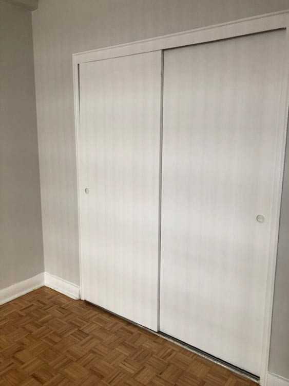 La Salle Towers - Photo 3 of 10