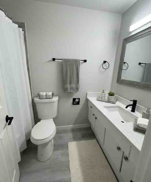 Southview Manor - Photo 4 of 22