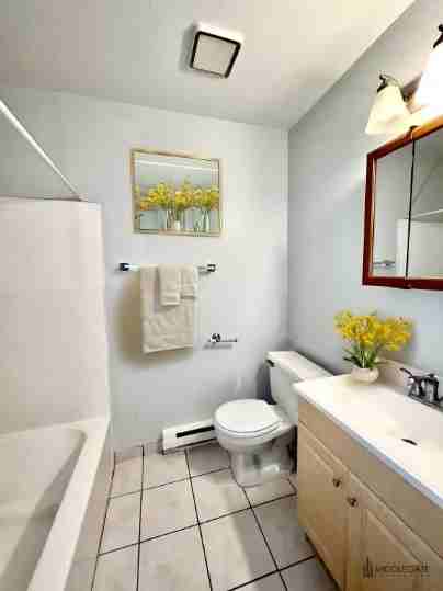 1010 South Armour StreetApt 19 #19 - Photo 4 of 5