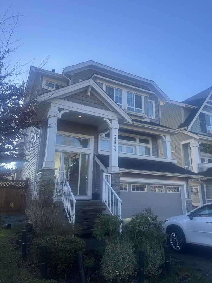 23944 104 Avenue #Upper