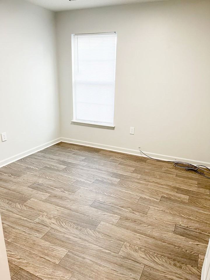 Ridge View Apartments - Photo 5 of 20