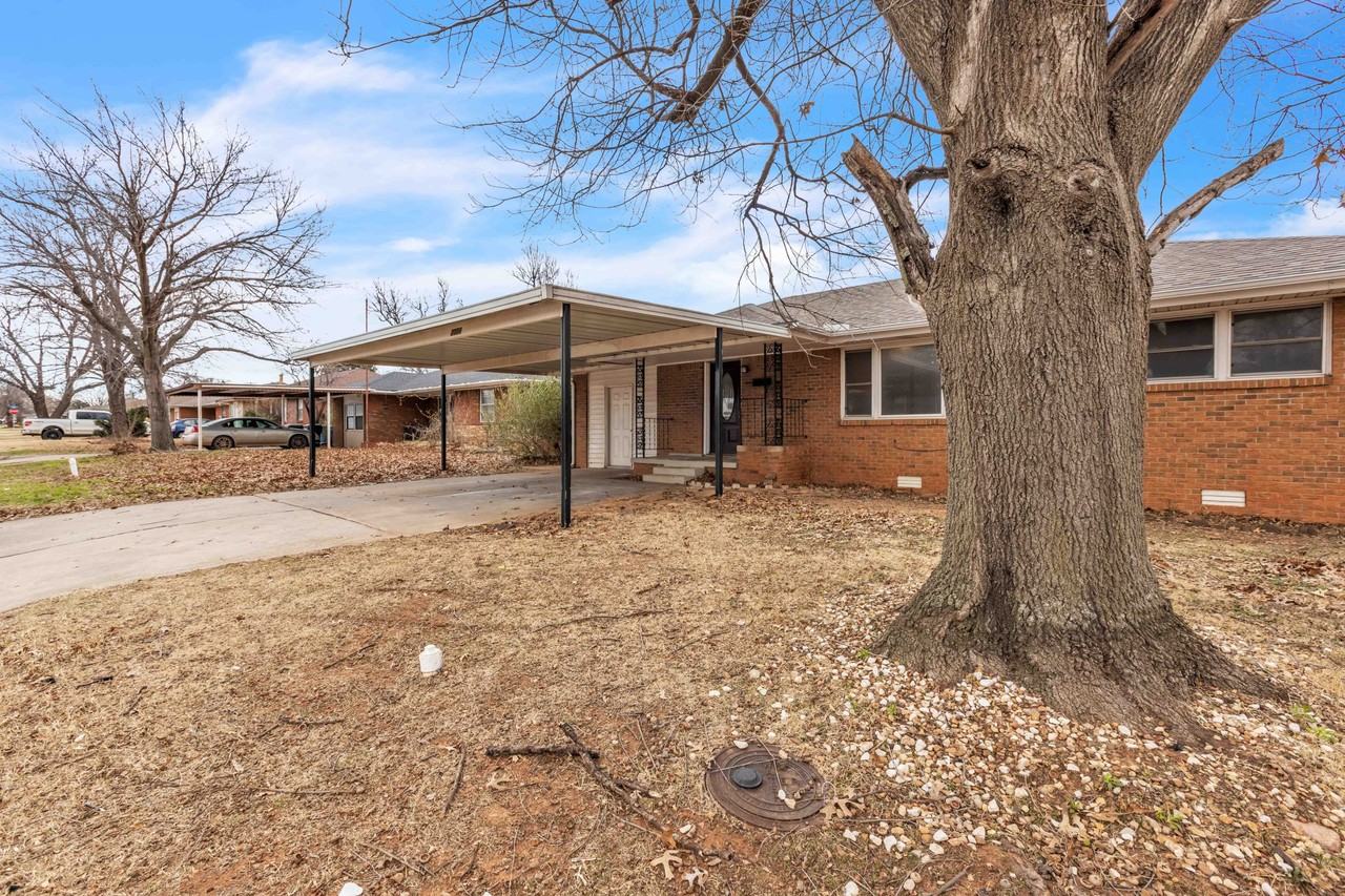 2008 Maple Dr #1 - Photo 2 of 33