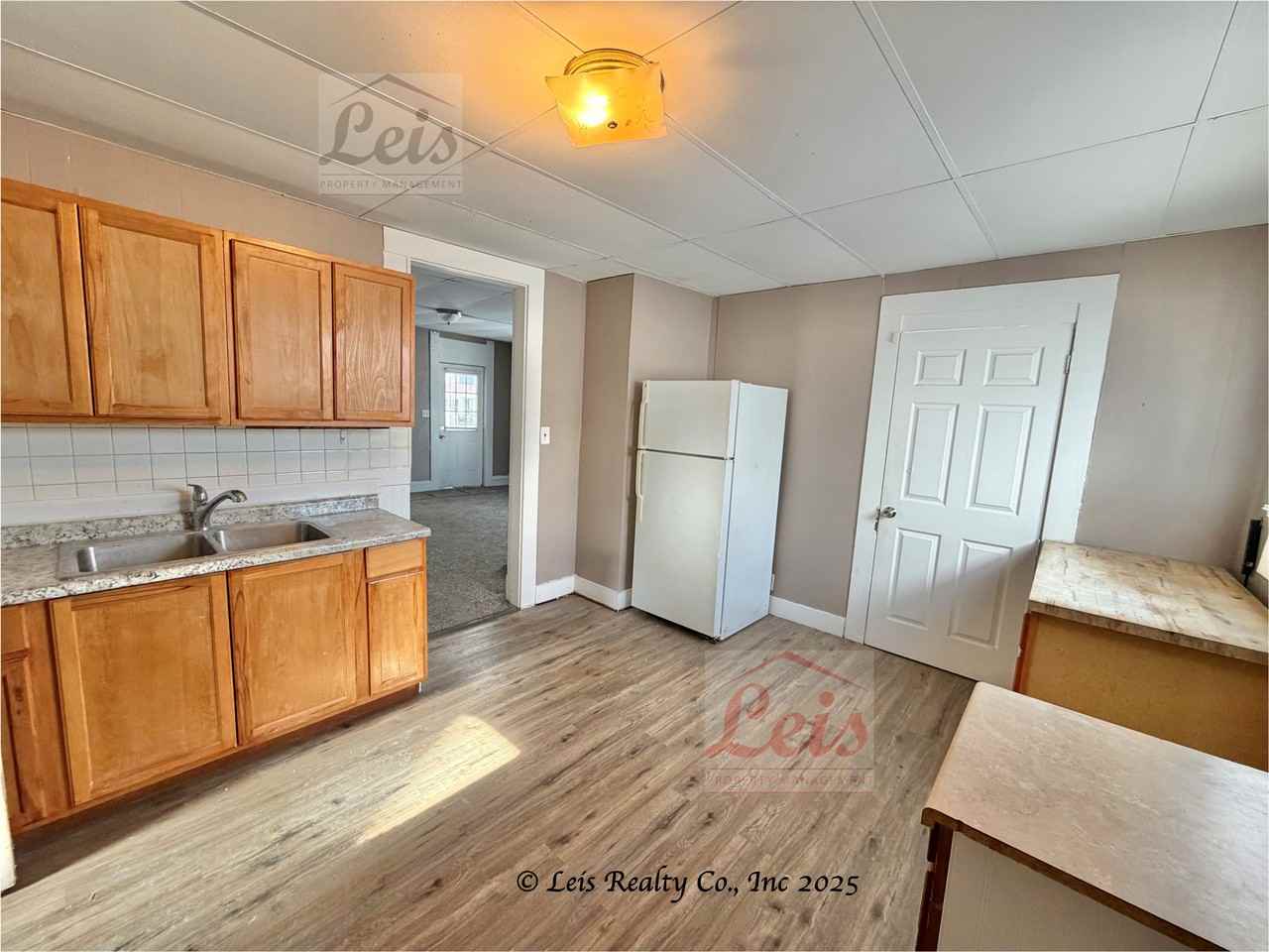 705 S Wayne St #1 - Photo 6 of 20