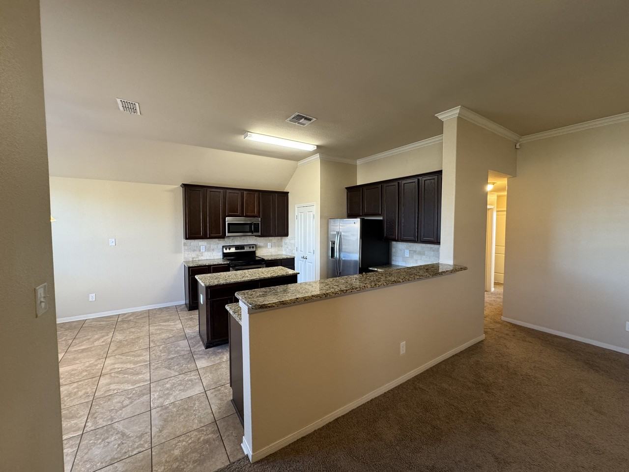 5607 Markham Dr #1 - Photo 7 of 32