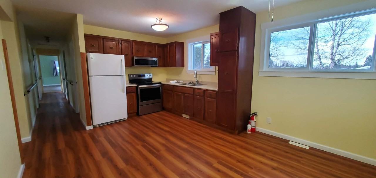 4586 300-133 - 4586 Heather Road #1 - Photo 2 of 10