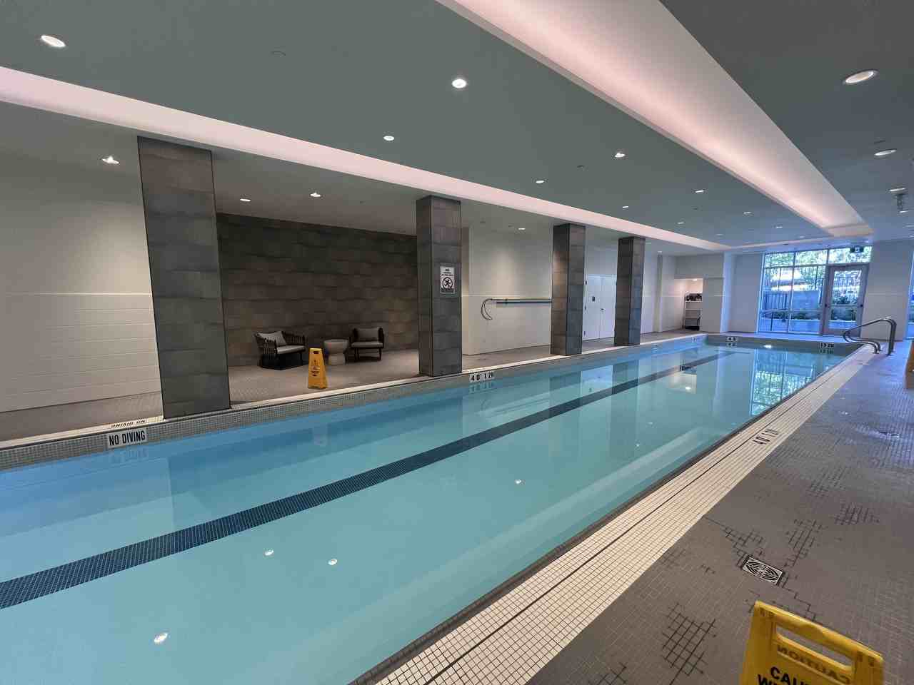 Lynn Living - Photo 3 of 18