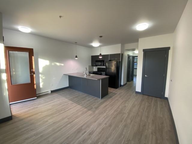 1406 Jingle Pot Road - 3 #3 - Photo 7 of 14