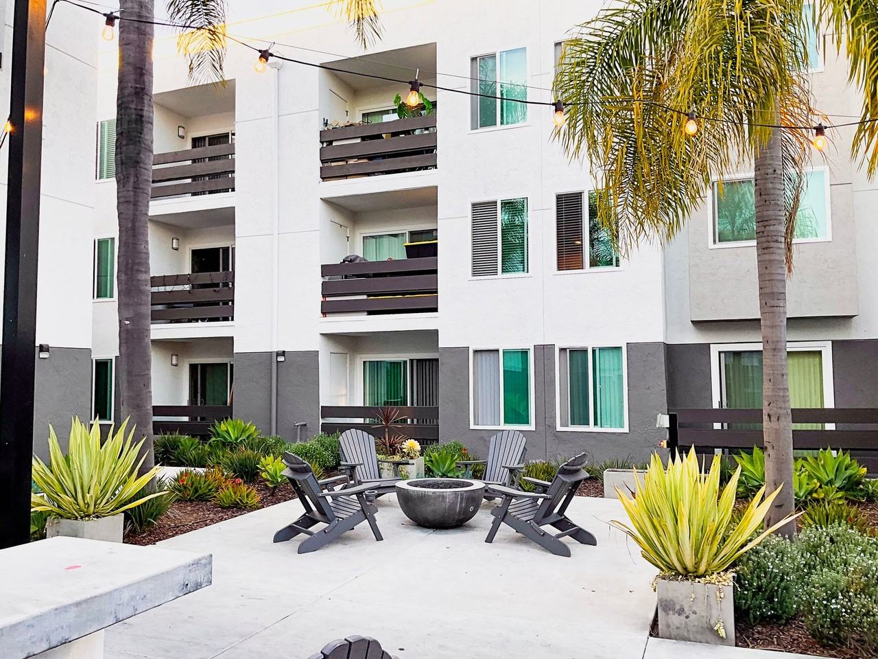 3502 Angelucci St - Photo 3 of 34