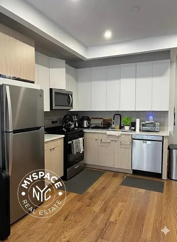 56 E 21st St #4C - Photo 4 of 7