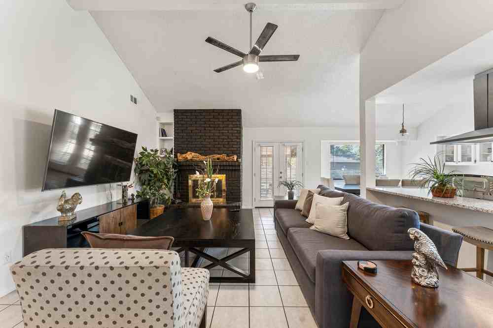 8730 Timber Cloud St #1 - Photo 7 of 34