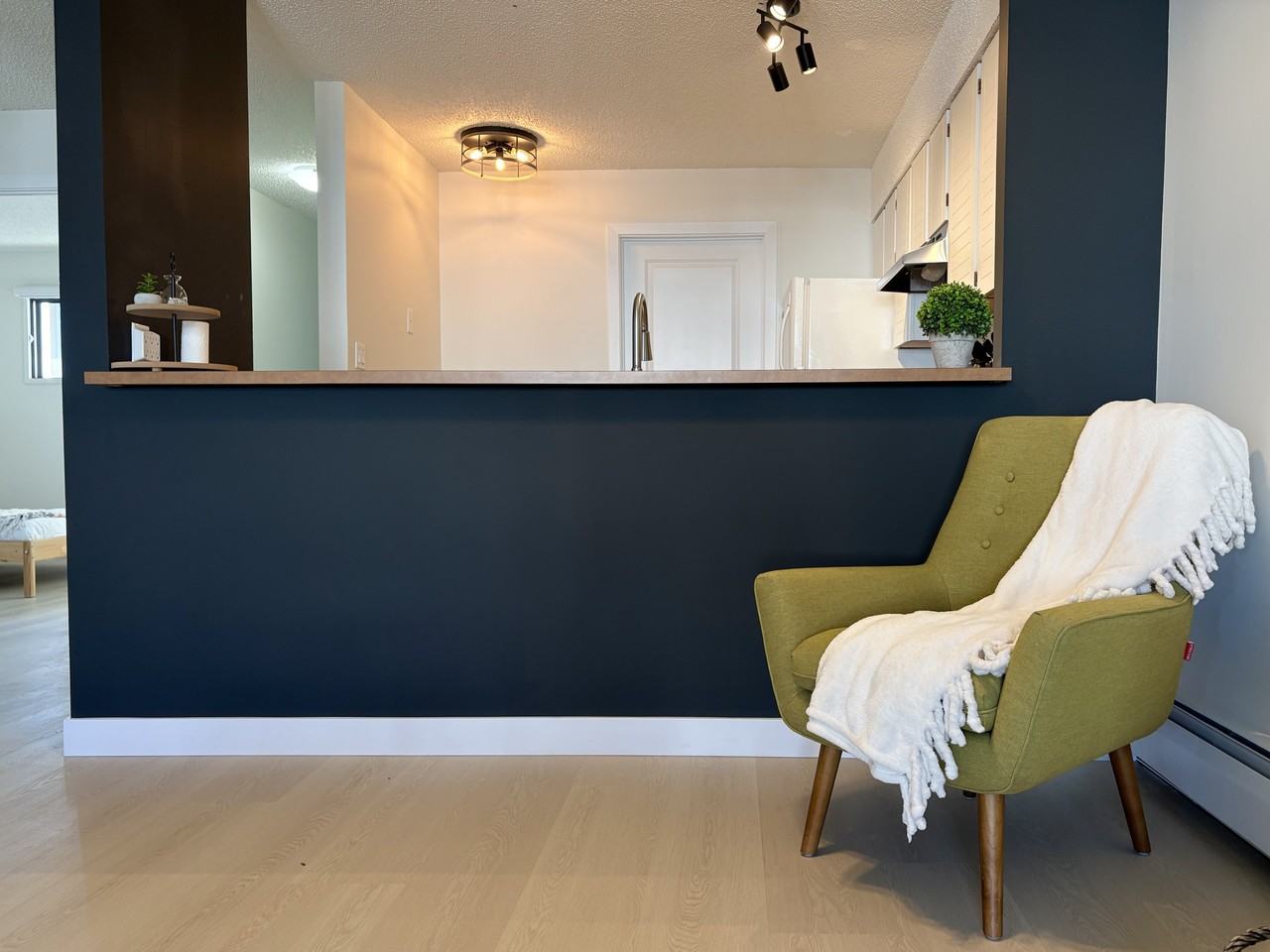 Bankview Terrace - Photo 6 of 26