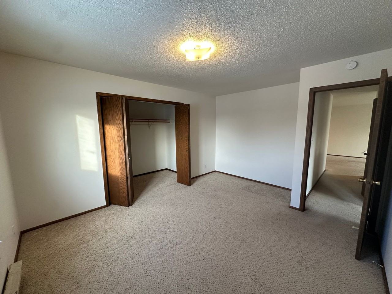 Prairie View - Photo 5 of 11