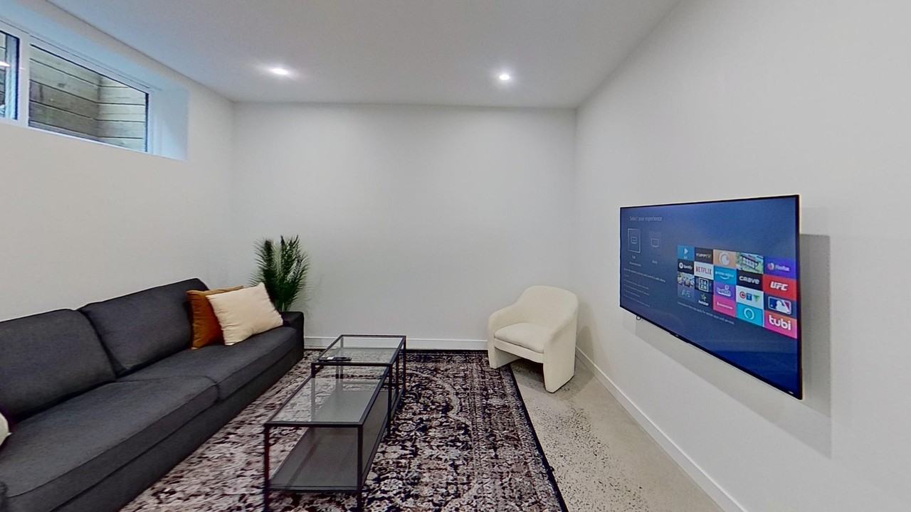 44 Chippewa Ave #B - Photo 2 of 10