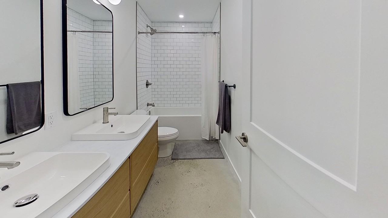 44 Chippewa Ave #B - Photo 4 of 10