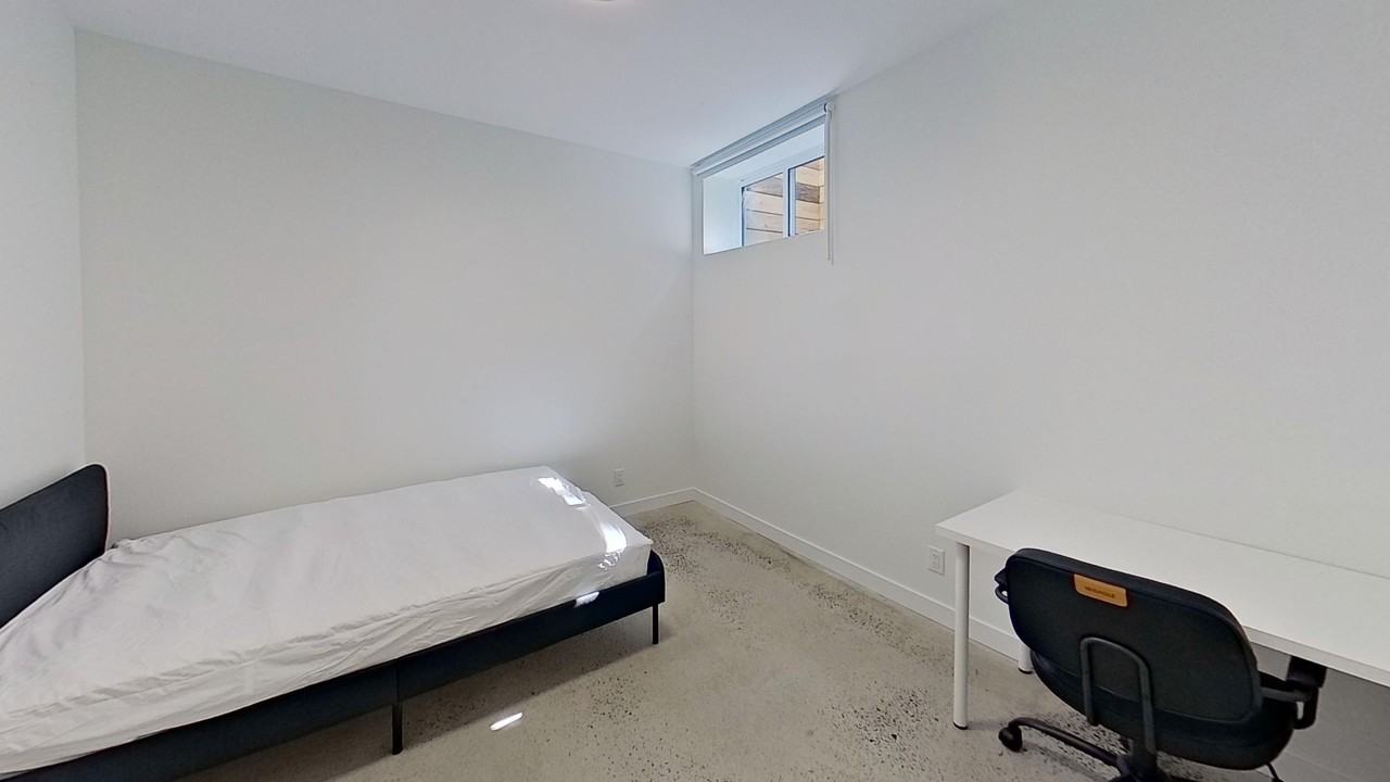 44 Chippewa Ave #B - Photo 7 of 10