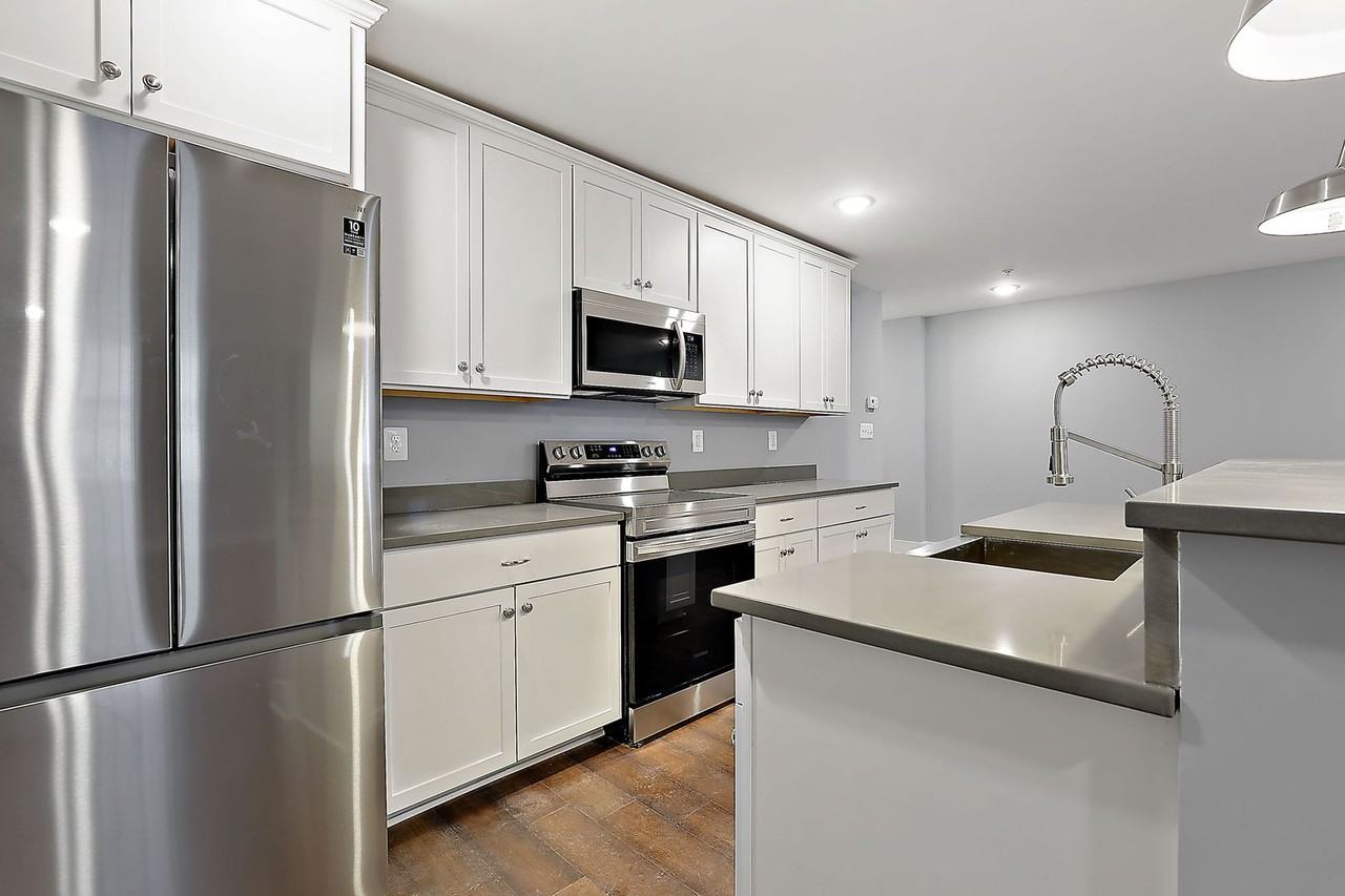 19 East Fayette - Photo 6 of 20