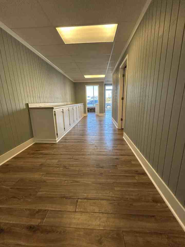 101 N 5th St #1 - Photo 2 of 9