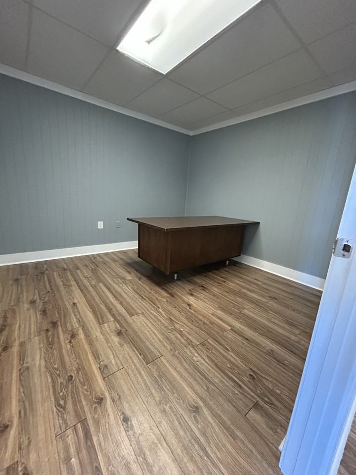 101 N 5th St #1 - Photo 5 of 9