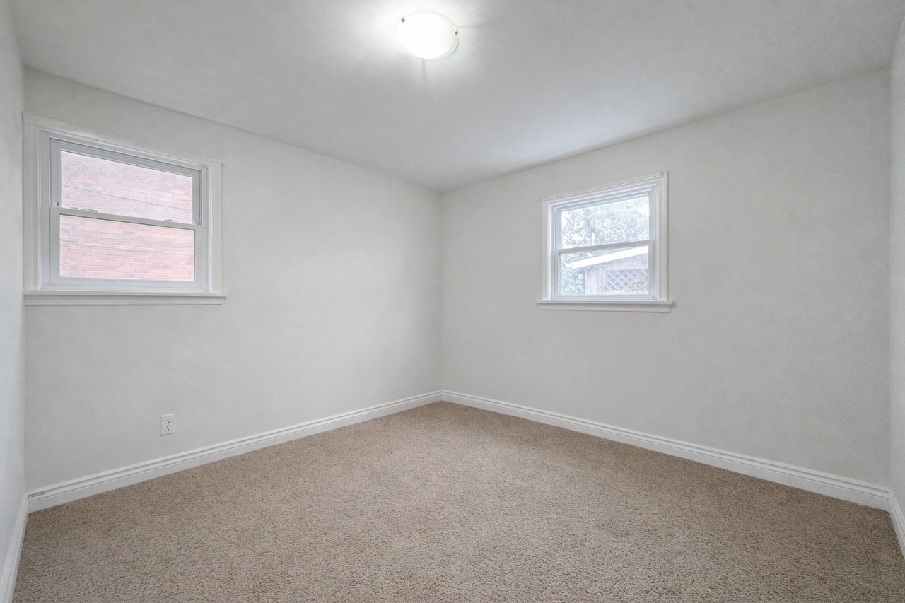 5321 Morrison St Lowr - Photo 6 of 12