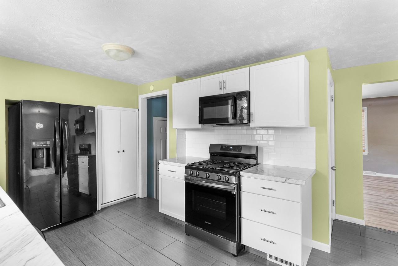 3961 New Rd #1 - Photo 7 of 31