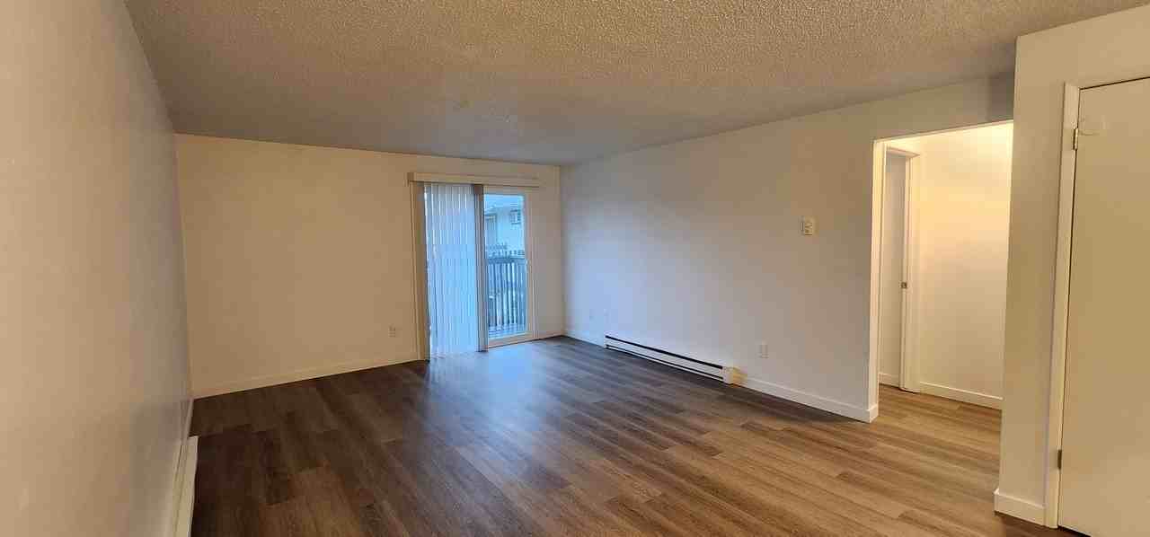 Eastern View Terrace Apartments! - Photo 4 of 23