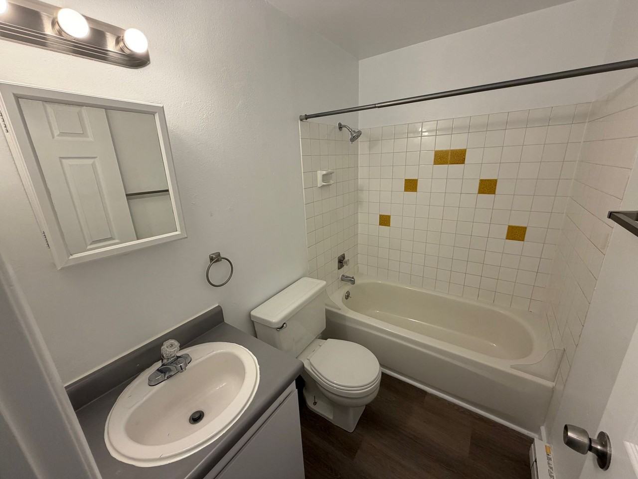 Eastern View Terrace Apartments! - Photo 6 of 23