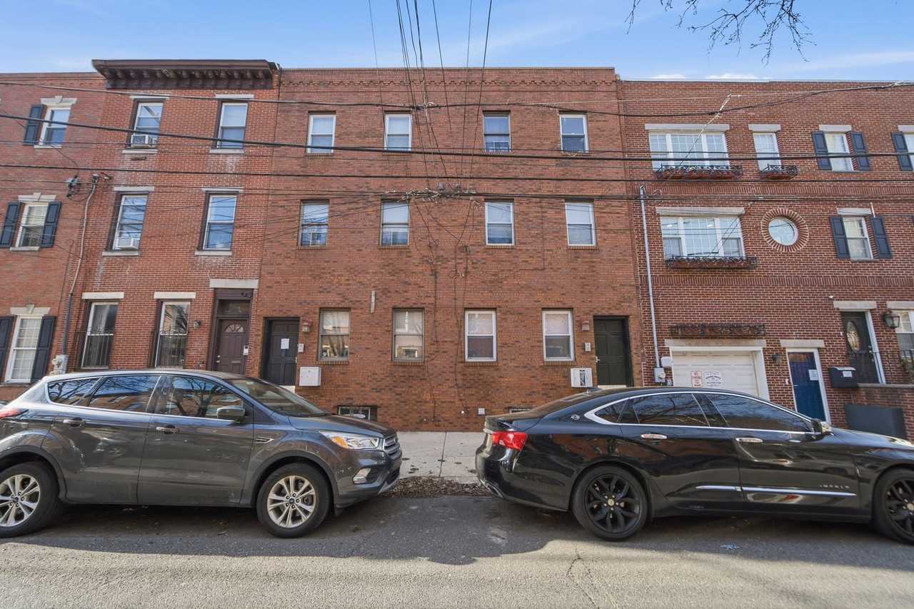 1619 Mt Vernon - Photo 2 of 14