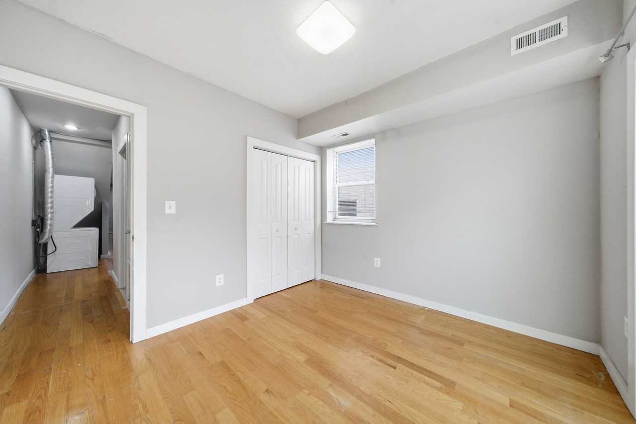 1619 Mt Vernon - Photo 5 of 14