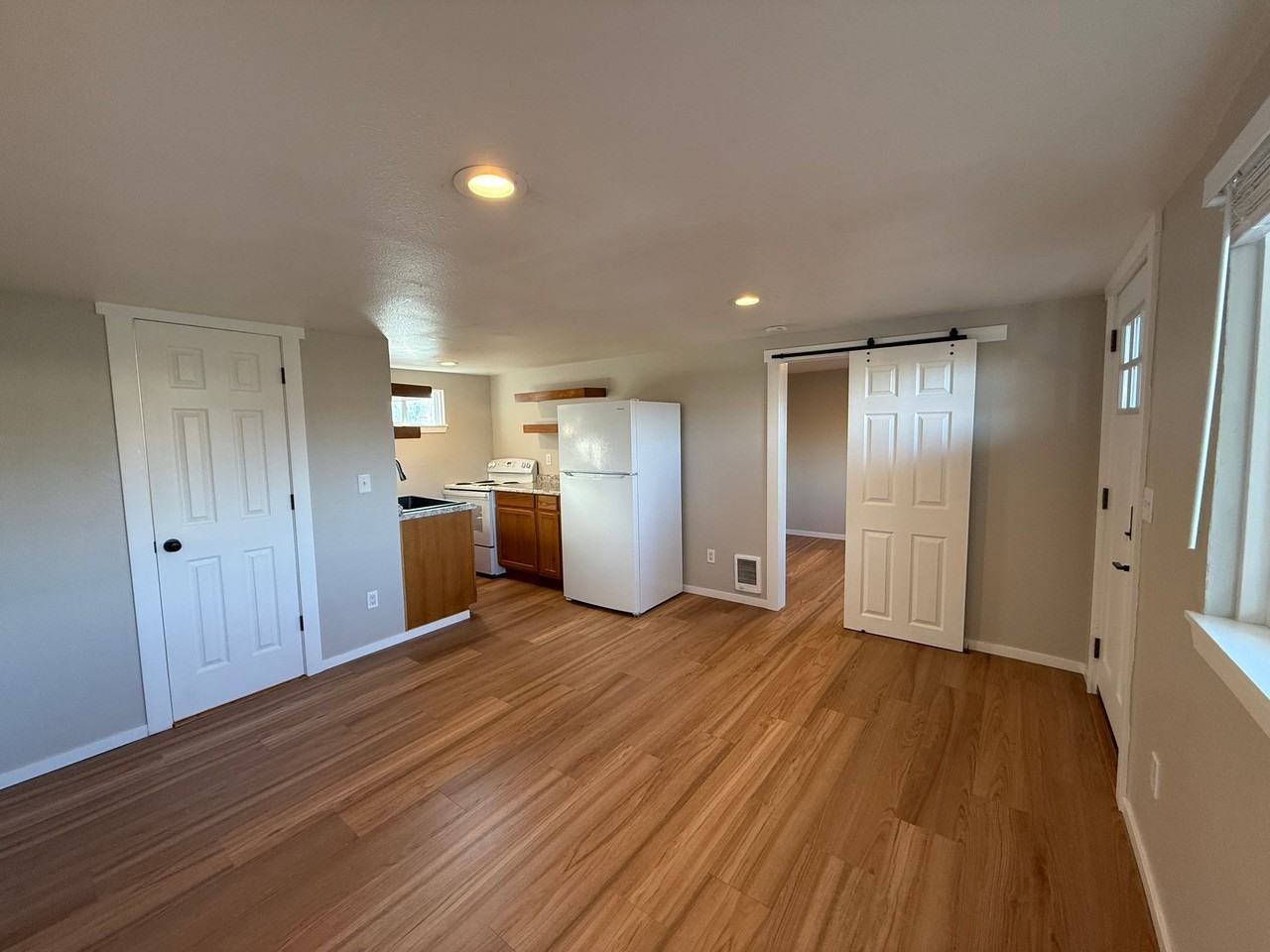 Welcome to 621 S Cannon Apartments! - Photo 7 of 34