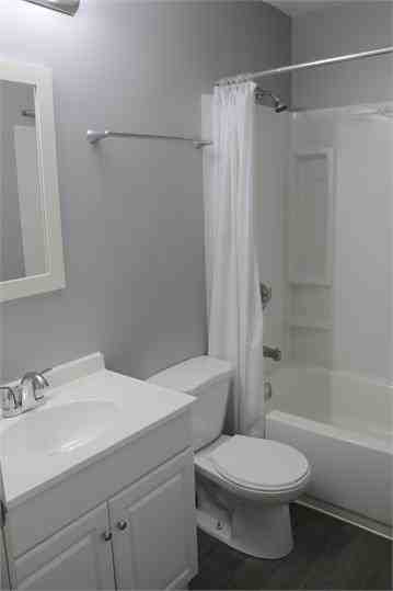 541 Wascana St #A - Photo 4 of 12