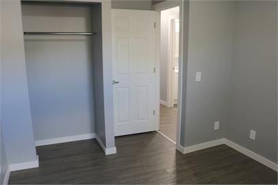 541 Wascana St #A - Photo 5 of 12