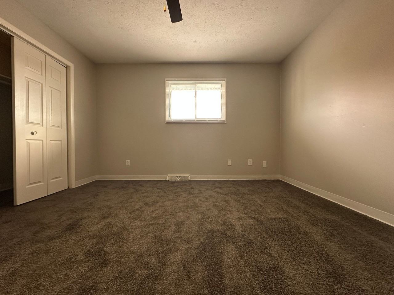 1513 Woods Avenue - Photo 5 of 34