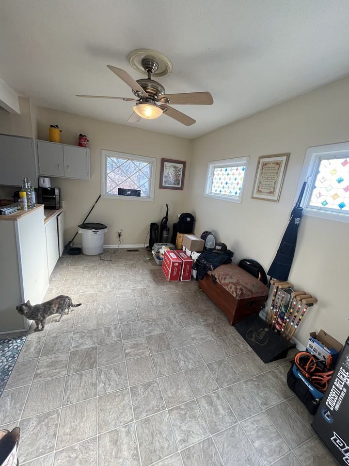 424 Grover St #1 - Photo 7 of 20