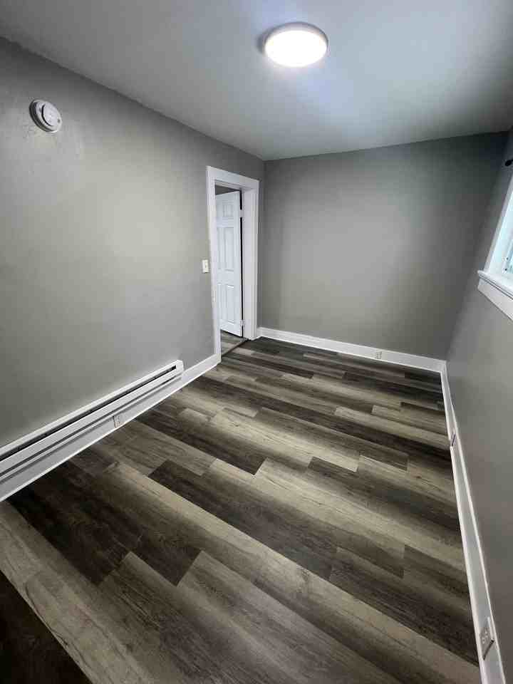 1012 Prospect St #C - Photo 7 of 14