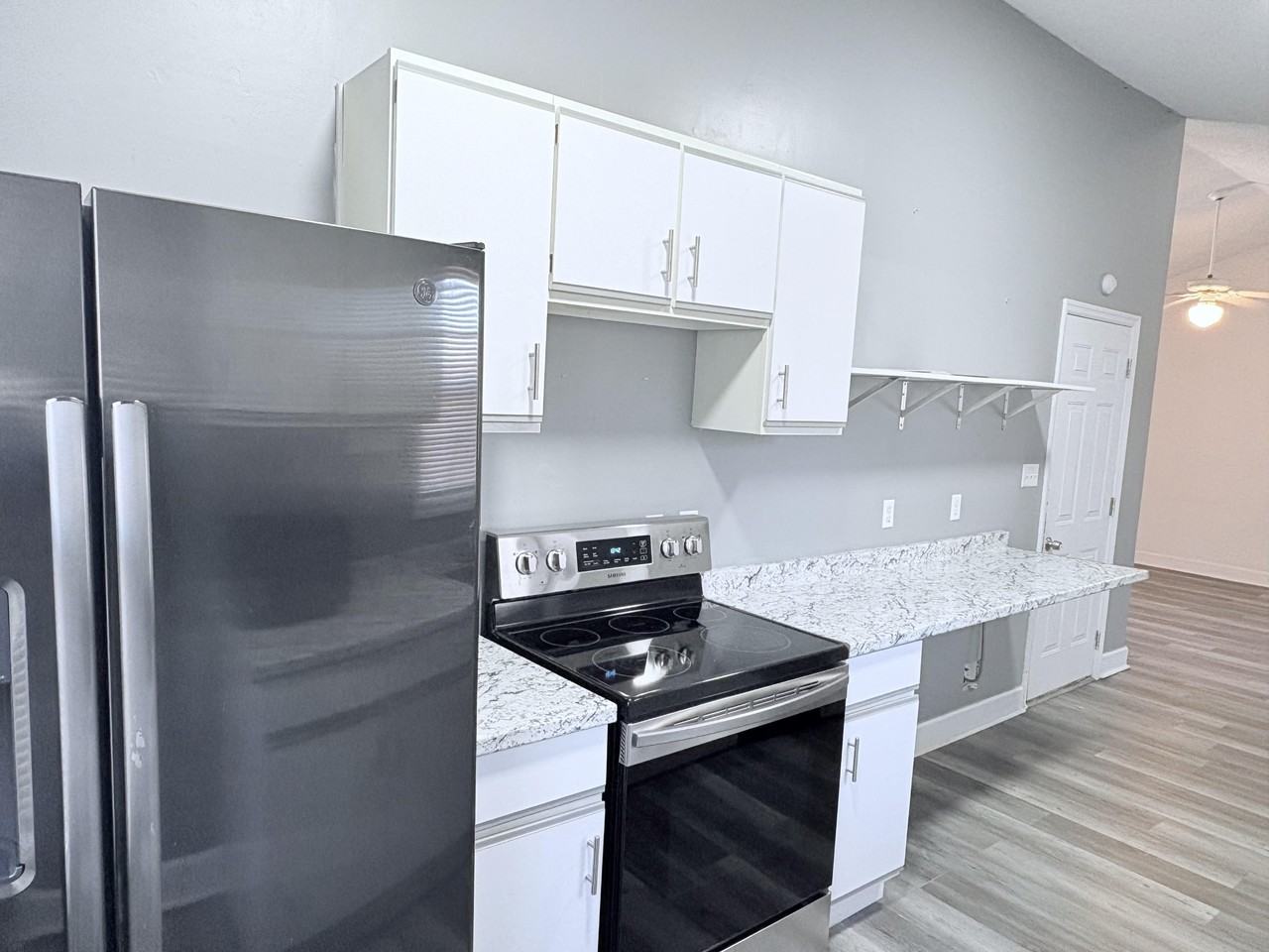 418 Eucalyptus Ln #1 - Photo 7 of 25