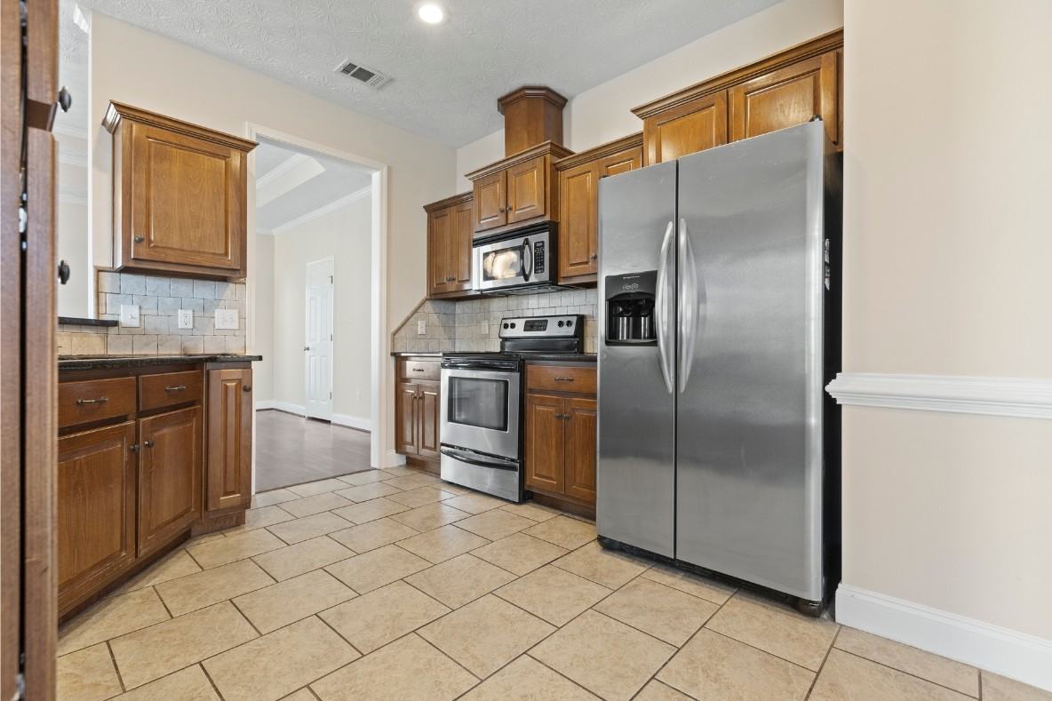 1408 Southwick Ln #1 - Photo 6 of 22