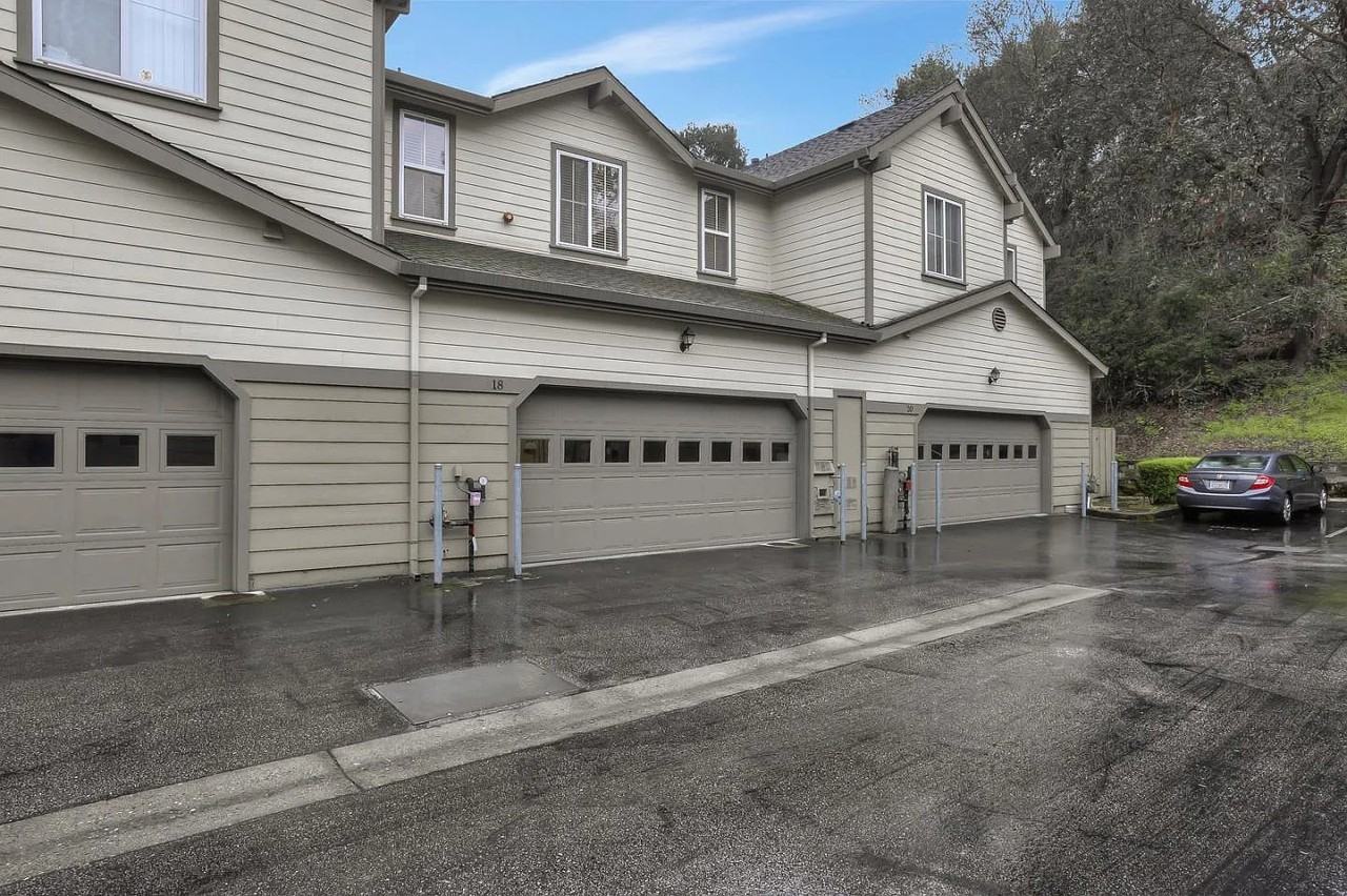 18 Flora Ln #18 - Photo 2 of 15