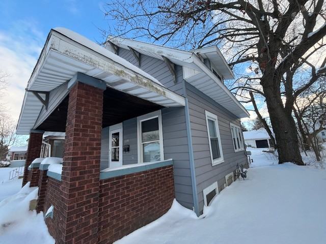 230 E Victoria St #1 - Photo 2 of 14