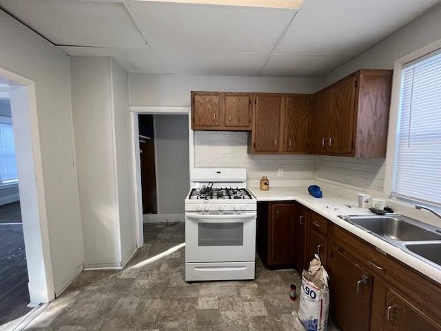 230 E Victoria St #1 - Photo 4 of 14