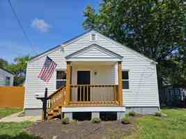 featured image of 132 N Beech Ave #132