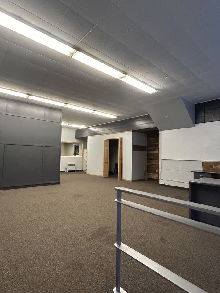 2223 1st Ave #1 - Photo 2 of 3